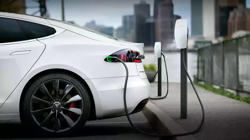 Huge Federal Funding for EV Chargers Could Eventually Kill Range Anxiety