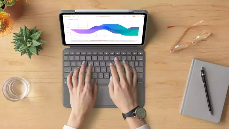 Forget the Ipad Pro Magic Keyboard - Logitech has just launched a cheaper alternative