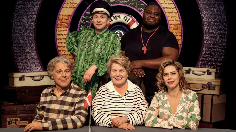 How to watch “QI” Season 22 online - stream “Series V” from anywhere