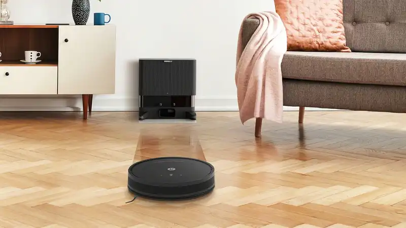 iRobot's Cheapest 2-in-1 Roomba Gets a New Auto Empty Base and Power Up